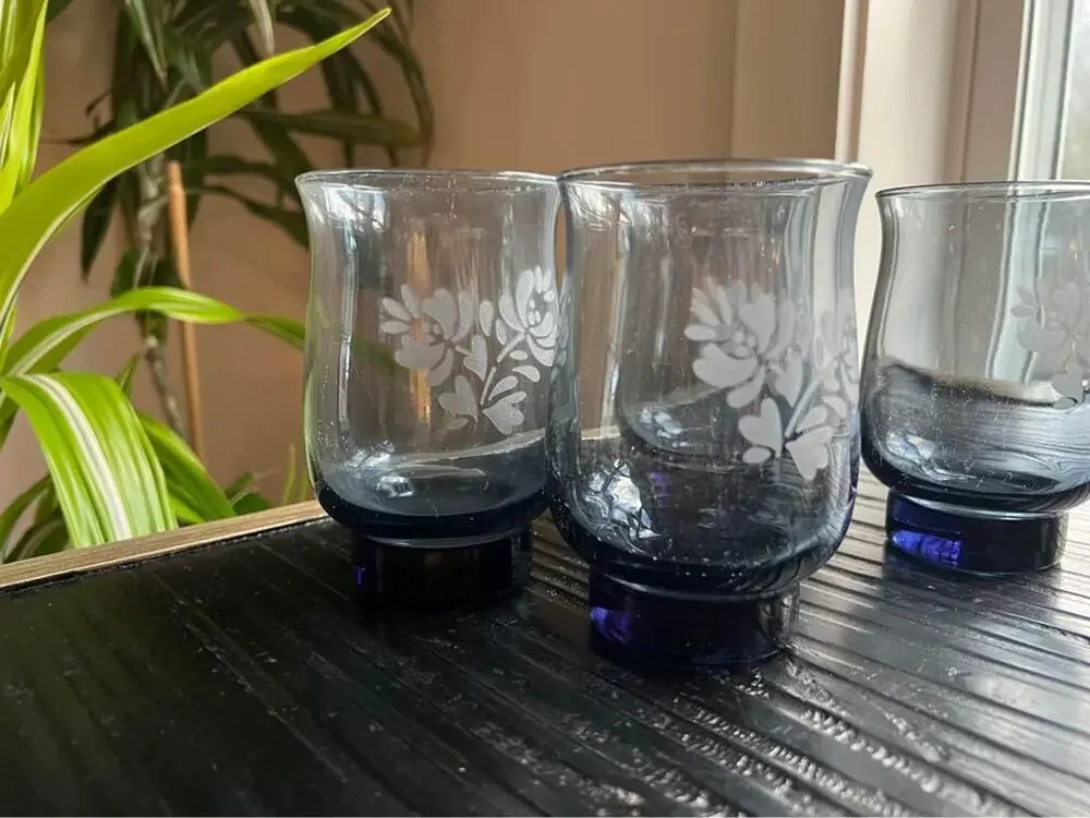 PFALTGRAFF CRYSTAL YORKTOWN (BLUE) TUMBLER GLASS SET OF 4